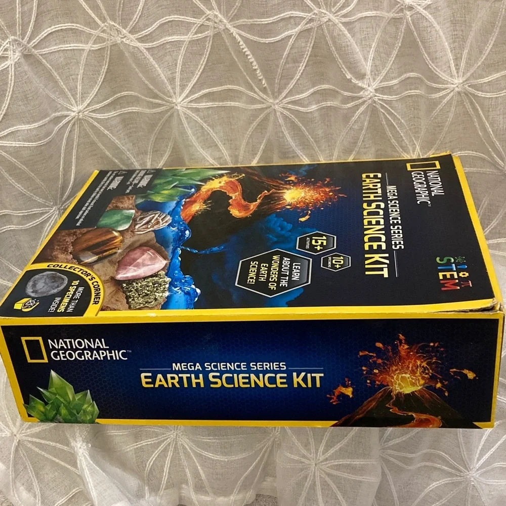 National Geographic Earth Science Kit - Picture 7 of 8
